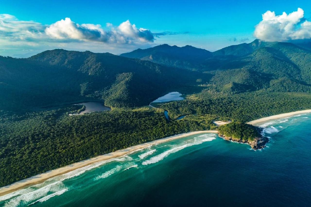Olhos voltados pra Ilha Grande